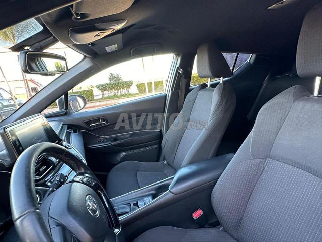 تويوتا سي-إتش آر هايبرد - 2