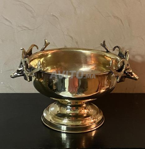 كأس نحاسي جميل جداً برأس غزال - 2