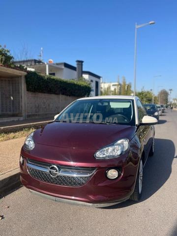 Opel Adam 2019 – Très bon état – Bien équipée