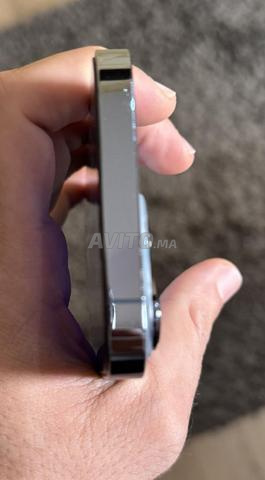 Iphone 13 pro officiel parfait état