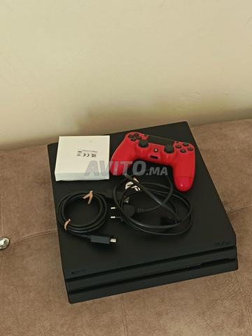 Ps4 pro noir 1 To Online avec une manette - 2