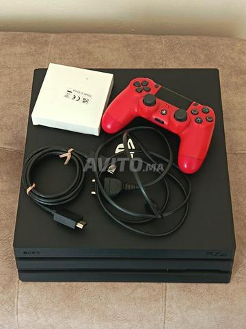 Ps4 pro أسود 1 تيرا بايت Online مع وحدة تحكم