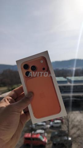 iPhone 17 pro orange 🍊