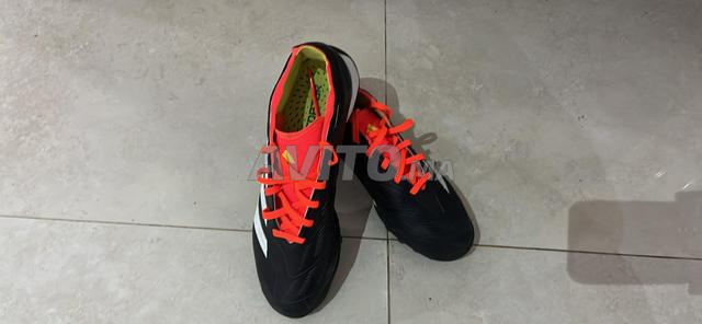 أحذية كرة القدم أديداس بريداتور 40.5