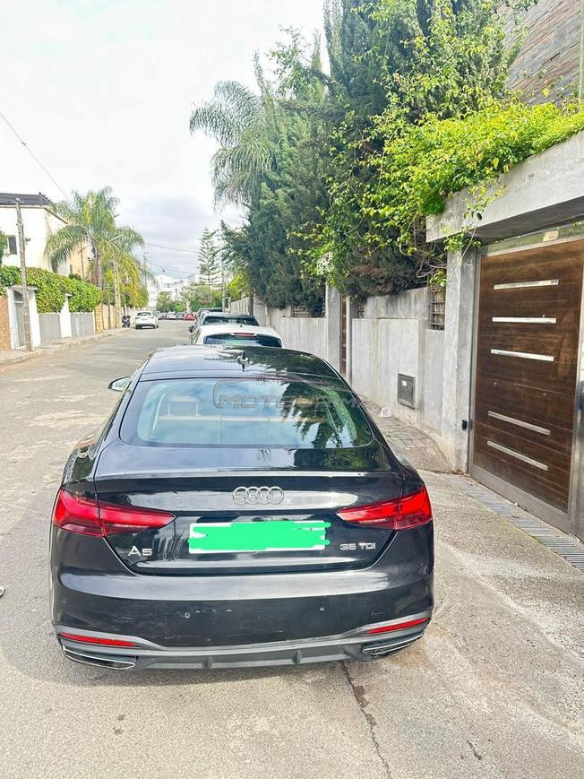 Audi A5 model 2021 bon état 