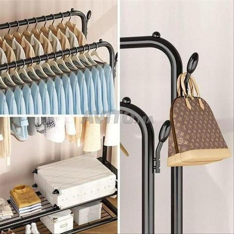 Porte-vêtements double colonnes 70 kg. - 2