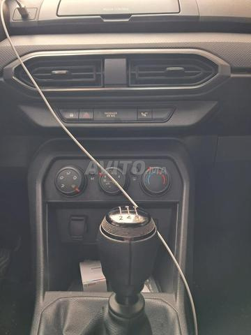 لوغان ديزل 2022 اليد الأولى - 2