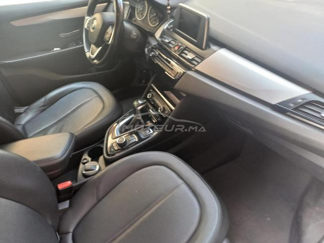 bmw serie 216d économique et tres propre