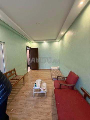 للإيجار مكتب مهني بمساحة 70 مترًا مربعًا في أمل 4