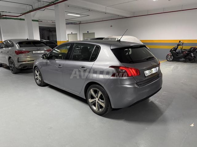 Peugeot 308 Diesel Automatique 2018 à Tétouan