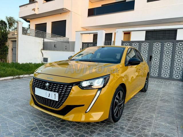 Peugeot 208 Full Options