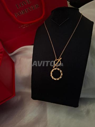 Ensemble d'accessoires beau et neuf, parfait pour les fêtes ou comme cadeau - 2