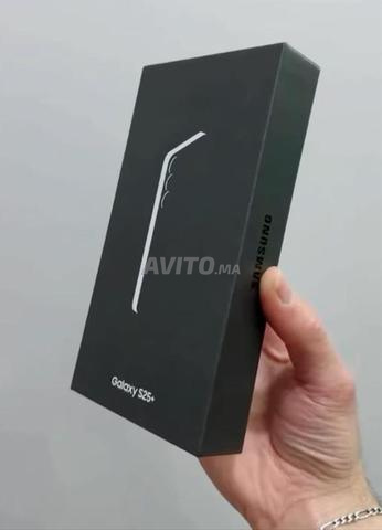 NEUVE SAMSUNG S25 PLUS 512G 12RAM / LBI3 FMA7AL