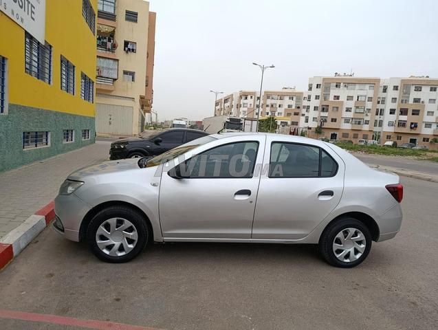 Dacia Logan Essence Manuelle 2018 à Agadir