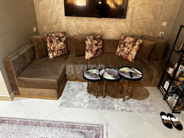 كنبة زاوية بنية - 2
