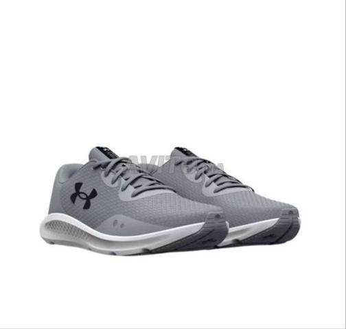 Under Armour original Neuf pointure 41