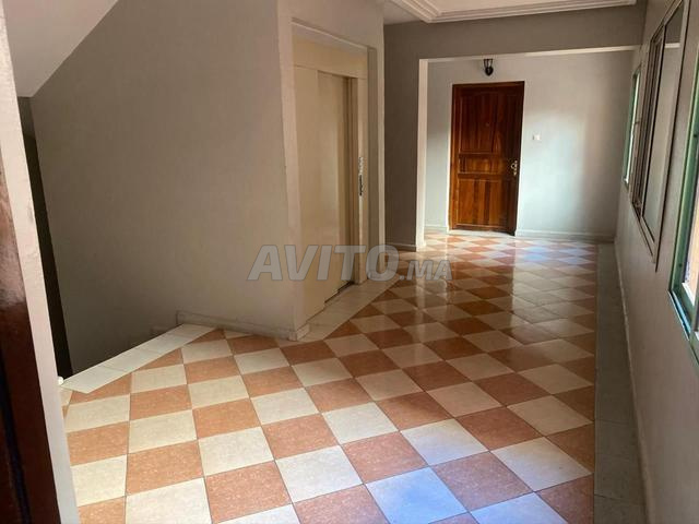 البيت الشهري الفارغ للإيجار بالقصر العيني