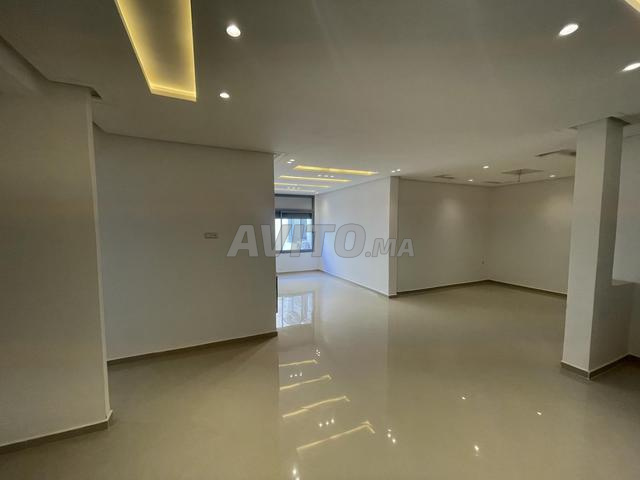 Appartement neuf à vendre (121 m² avec cour 58 m²) - 2