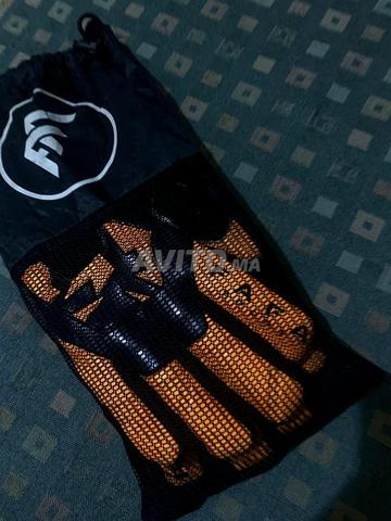 قفازات كرة القدم