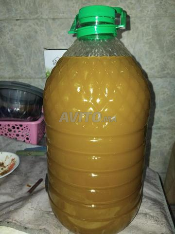 زيت الزيتون الفقيه بن صالح ذو جودة عالية شهر 12