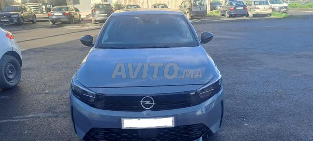 أوبل كورسا بنزين يدوي 2024 في الدار البيضاء