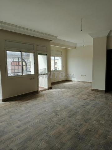 bureau 90 m à vendre bd Mohamed 5