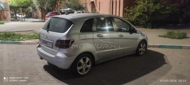 VENTE D'UNE MERCEDES-BENZ B180