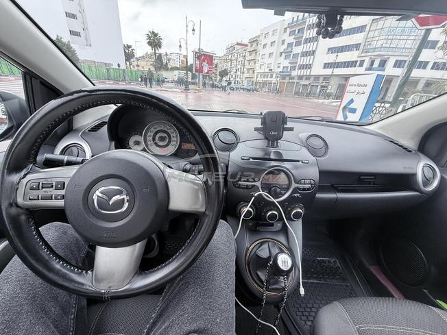mazda 2 2011