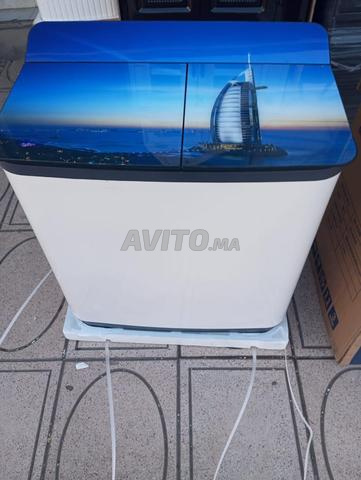 Machine à laver de marque KGLG, deux bacs de 10 et 12 kg