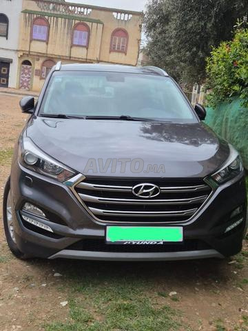 Tucson 2017 très bon état 3amra