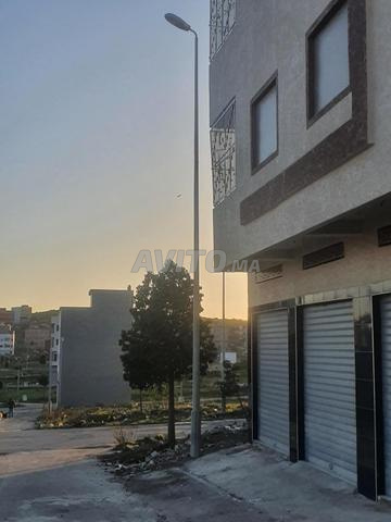 كراء محلات تجارية والمنازل عائلية لي شهري. - 2