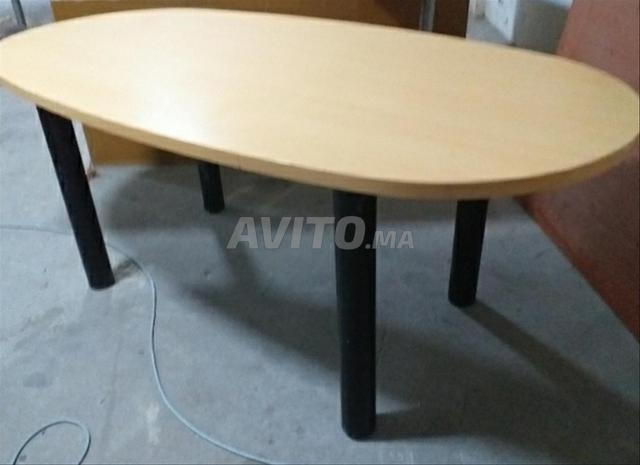 2 bureaux occas et table reunion - 2