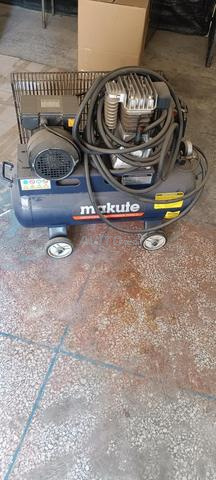 معدات تغيير الزيت - 2