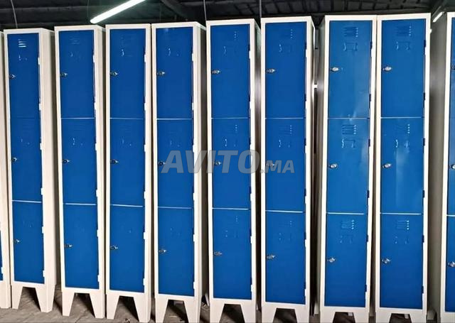 خزانة معدنية Vestiaire métallique de rangement