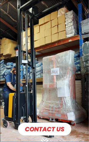 Gerbeur Semi-Électrique – رافعة نصف كهربائية