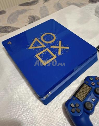 PS4 Slim édition limitée Days of pkay 500 GO - 2