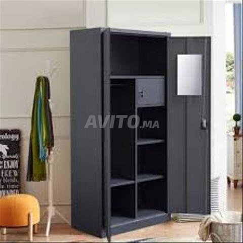 الأثاث المعدني مرادف للمتانة