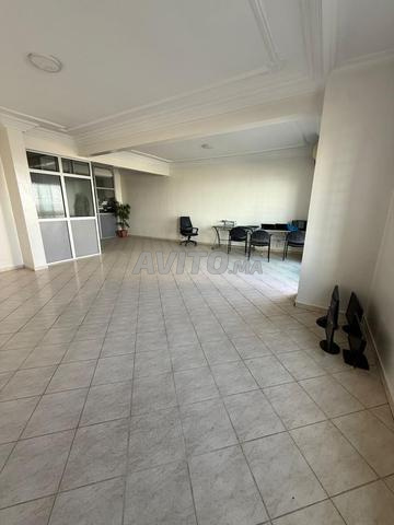 مكتب بلاتو للإيجار في لا جيروند