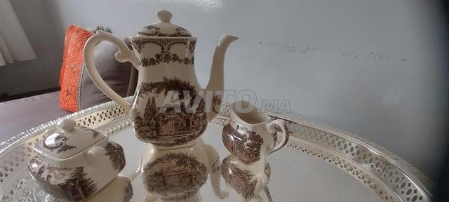 Service de café vintage handmade english paint