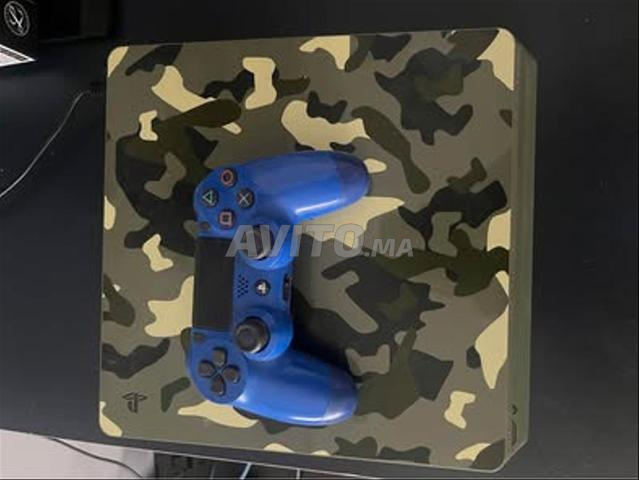 بلايستيشن 4 سليم غير مفلاشية مع ذراع تحكم V2 أصلي