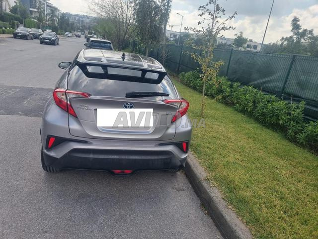 تويوتا C-HR هايبرد 2018، بوسكورة، يد أولى - 2