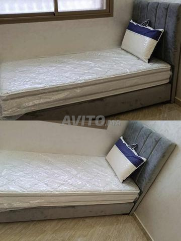 أثاث شقة لم يستعمل قط.