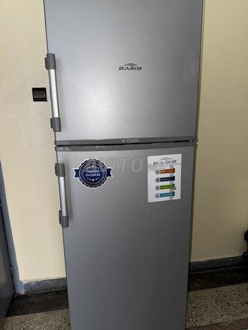 ثلاجة للبيع