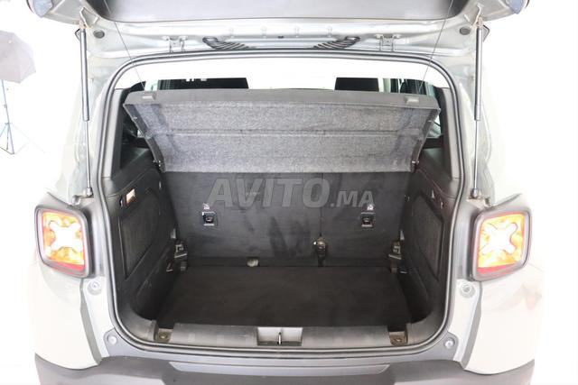 Stellantis - JEEP Renegade - 2022 - 2