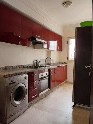 Studio meublé à louer à Bourgogne  Espace confort - image 4