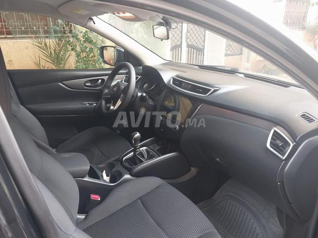 نيسان قاشقاي