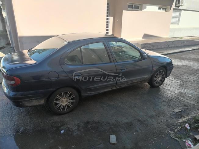رونو ميكان كلاسيك موديل 2000