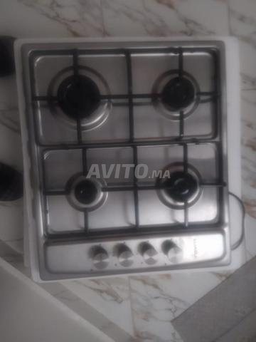 طقم 3 فور الكتريك، هوت، بلاك دي كوسون غاز