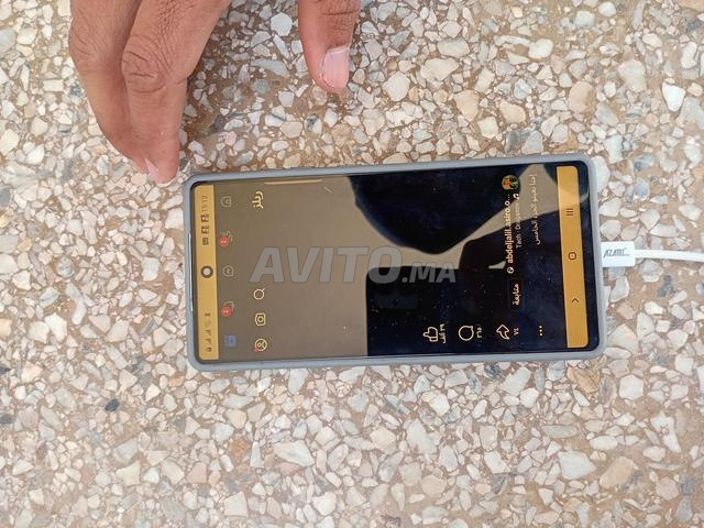 هاتف لا يزال جديدا