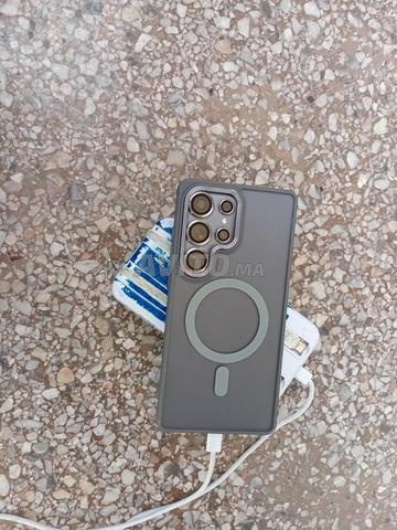 Téléphone encore neuf - 2